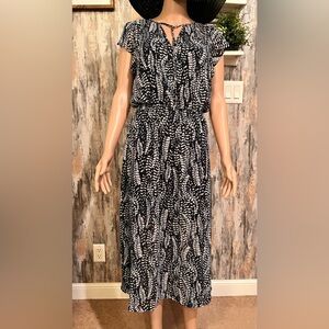 White House Black Market Black and White Sleeveless Midi Sundress